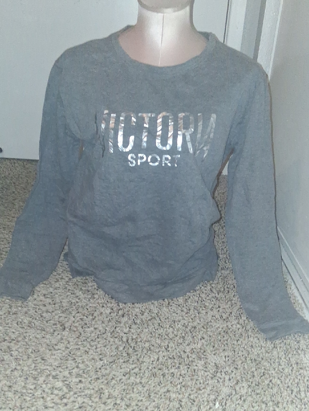 Victoria Sport Women's Gray Crewneck Sweatshirt